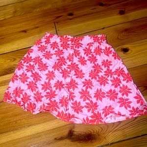 NWT Francesca’s floral skirt Medium